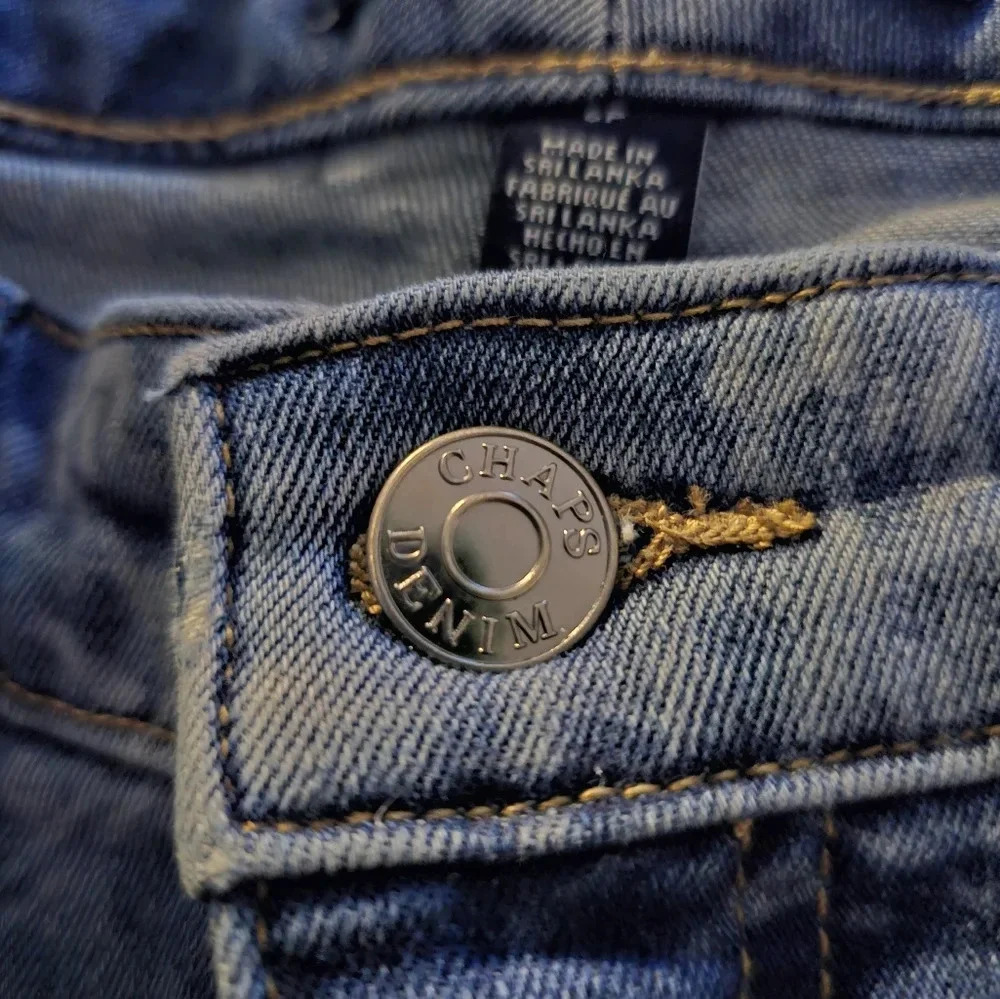 Chaps Denim Leaf Print Capris. Madden capri - Picture 8 of 14